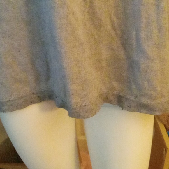 Gray sweater - Picture 3 of 4